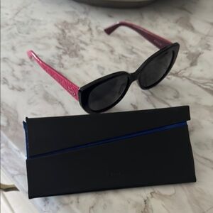 Dior Black and Pink Wayfarer Sunglasses with Dior case